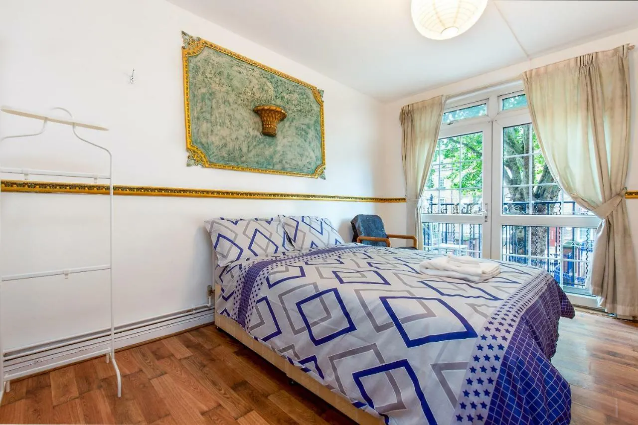 Whitman House Apartment London 0*,
